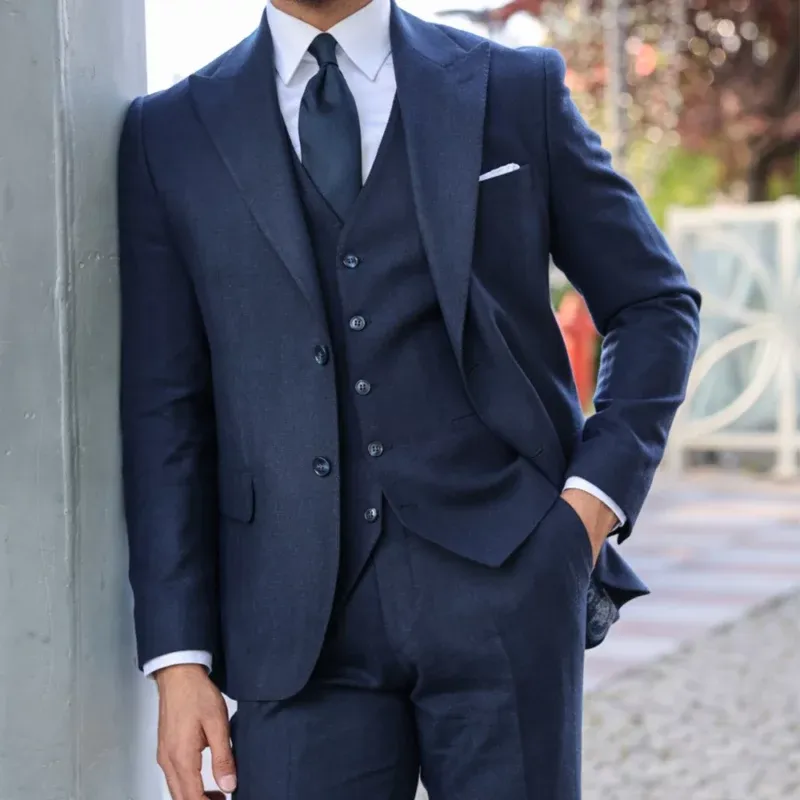 Men Slim Fit Navy Blue 3 Piece Suit