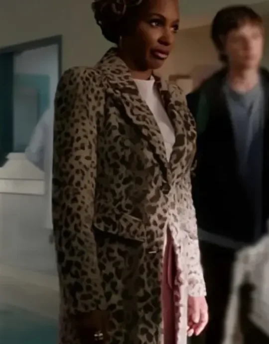 Found S02 Shanola Hampton Leopard Print Coat