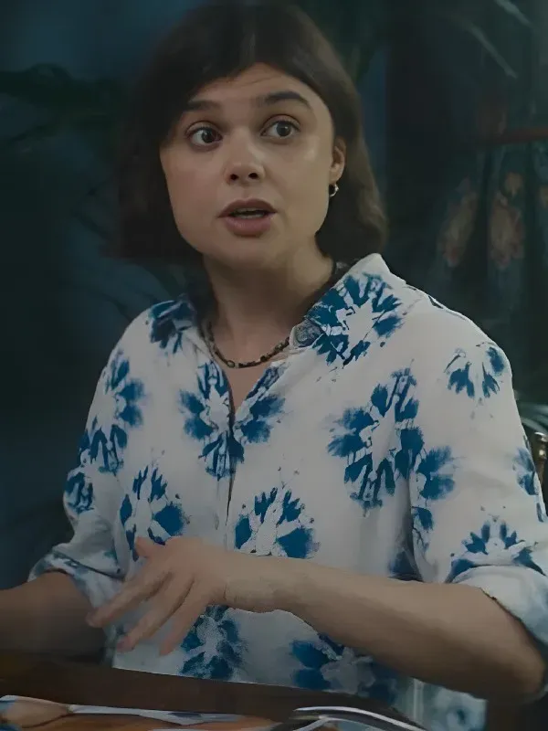 Death Valley S01 Gwyneth Keyworth White Shirt