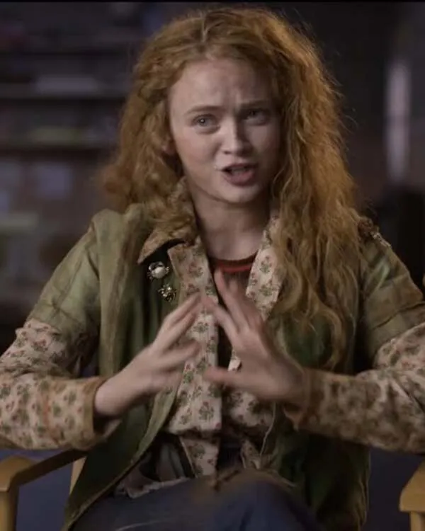 Stranger Things S05 Sadie Sink Flower Print Shirt2025